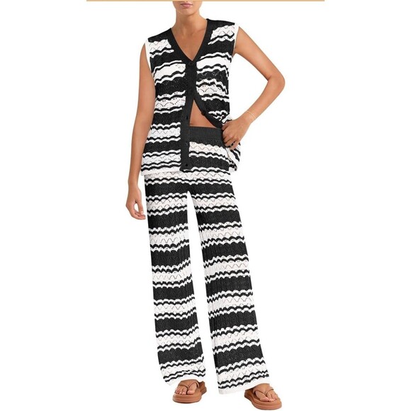 NWT Women’s  2 piece Crochet Pants+Top size L Stylish Comfy and Chic Loungewear - Picture 1 of 12